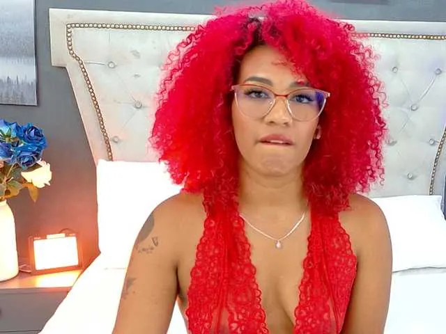 Live sex webcam photo for RubyRogers #293629866