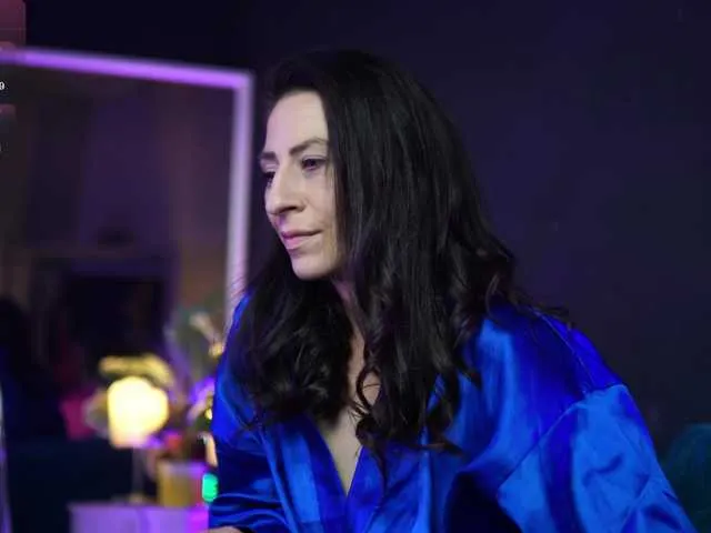 Live sex webcam photo for RubyRya #291666635