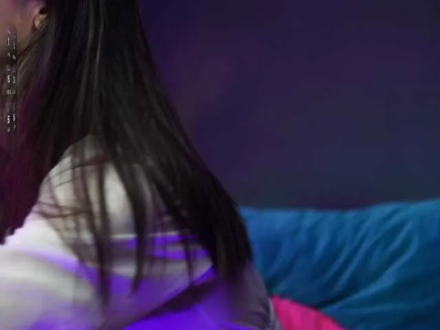 Live sex webcam photo for RubyRya #291821309