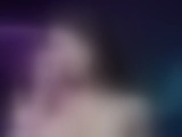 Live sex webcam photo for RubyRya #292750497