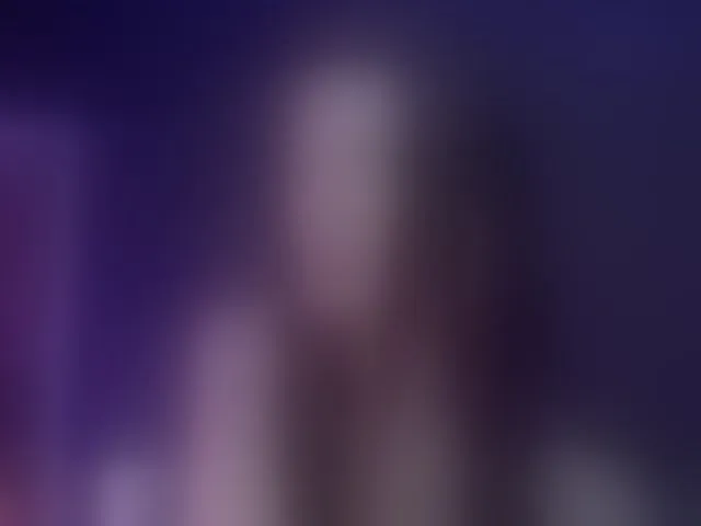 Live sex webcam photo for RubyRya #293956783
