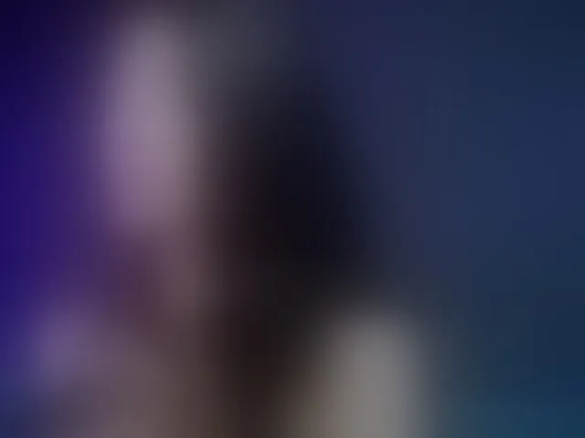 Live sex webcam photo for RubyRya #294108972