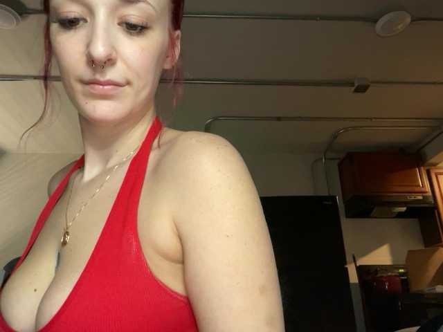 Live sex webcam photo for Rubydiditt #277772940