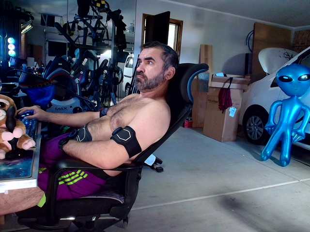 Live sex webcam photo for Ruddy-Life #277807049