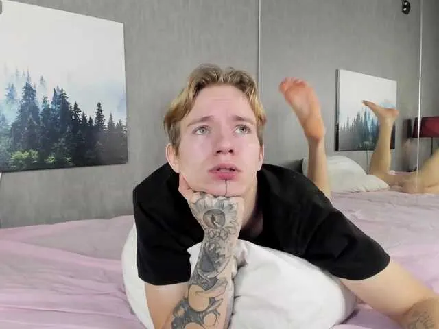 Live sex webcam photo for RudyGruft #290594090