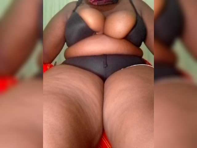 Live sex webcam photo for Rugi #277997783