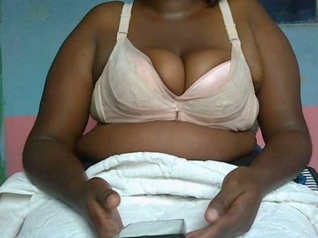 Live sex webcam photo for Rugi #278207205