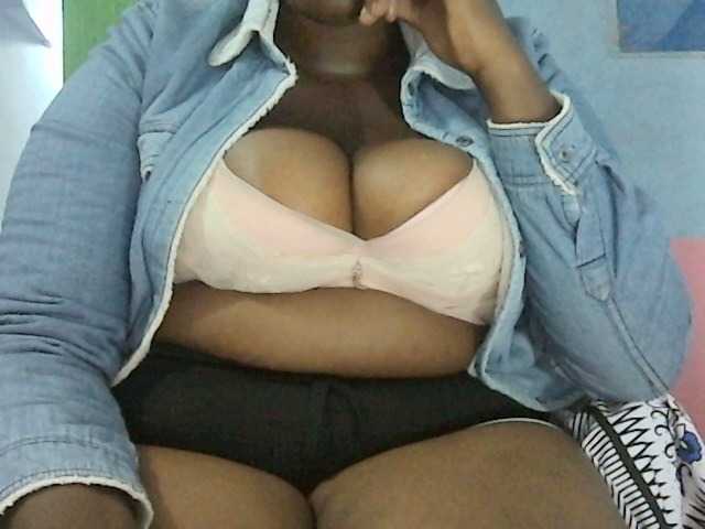 Live sex webcam photo for Rugi #278294462