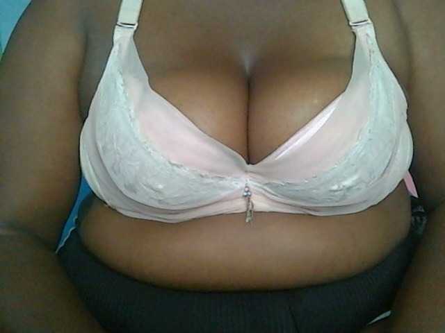 Live sex webcam photo for Rugi #279714289