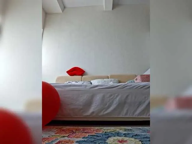 Live sex webcam photo for Rusanna123 #291119461