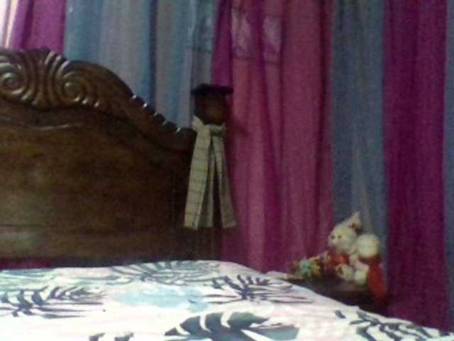 Live sex webcam photo for RusiitaHot #272571094