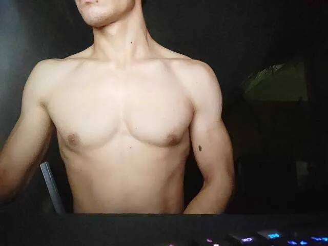 Live sex webcam photo for RuslanWZ #291814047