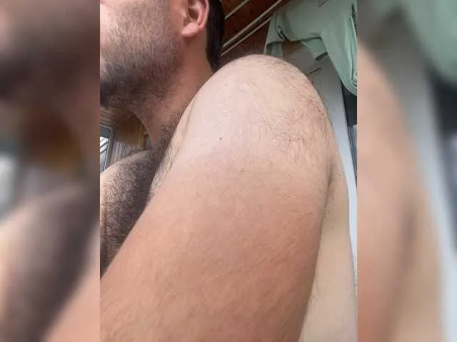 Live sex webcam photo for Ruslann996 #274086496