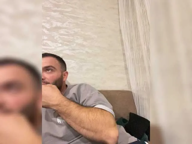 Live sex webcam photo for Ruslann996 #274344225