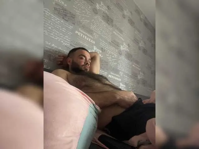 Live sex webcam photo for Ruslann996 #274895103