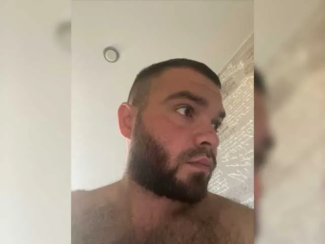 Live sex webcam photo for Ruslann996 #275821105