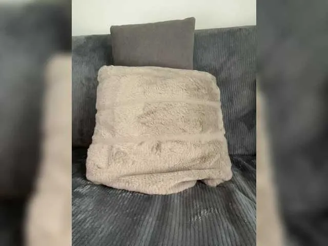 Live sex webcam photo for RussAss #292121583