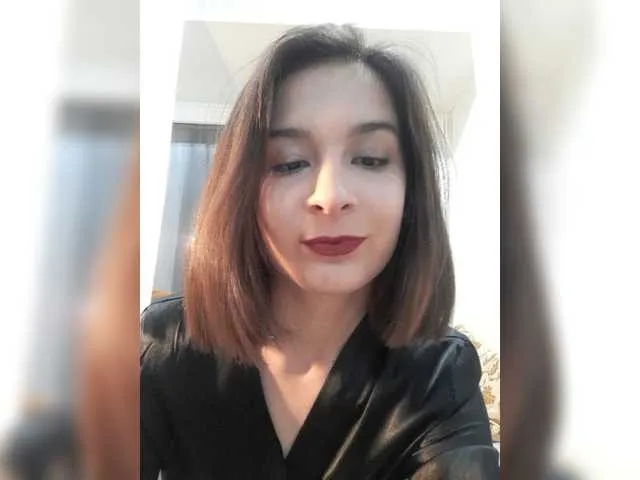 Live sex webcam photo for RussianPolly #276703783