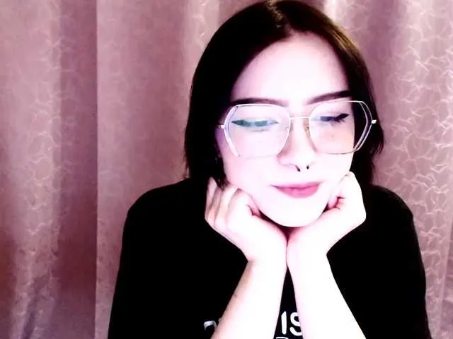 Live sex webcam photo for RussianSexTap #272332329