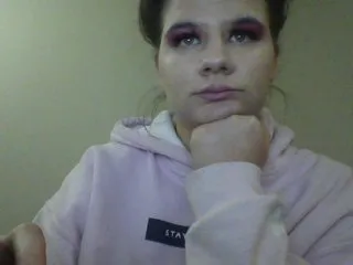 Live sex webcam photo for RussianBarbie #220640074