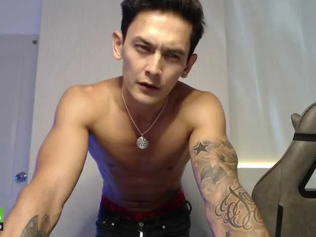 Live sex webcam photo for Rustynf1tZ #273740420