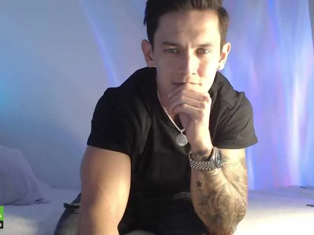 Live sex webcam photo for Rustynf1tZ #273752569