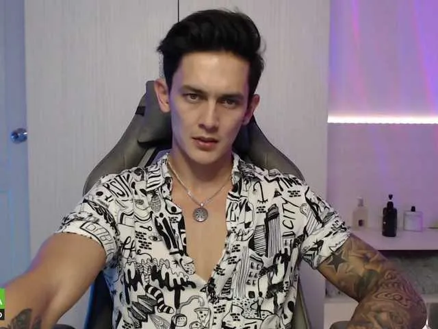 Live sex webcam photo for Rustynf1tZ #273805821