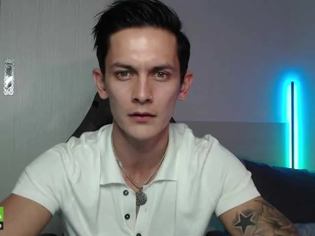 Live sex webcam photo for Rustynf1tZ #273886321