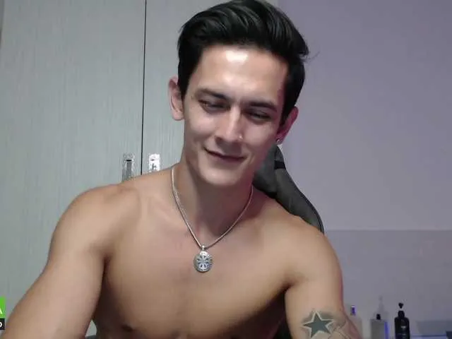 Live sex webcam photo for Rustynf1tZ #274086430