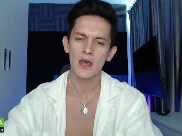 Live sex webcam photo for Rustynf1tZ #274583433