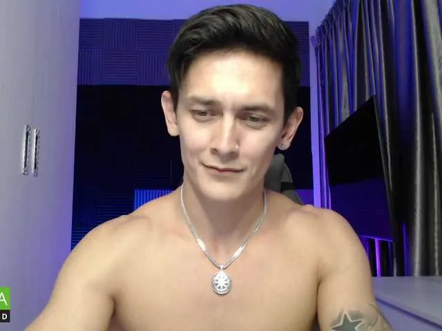 Live sex webcam photo for Rustynf1tZ #274602949