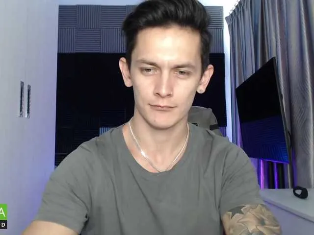 Live sex webcam photo for Rustynf1tZ #274622742