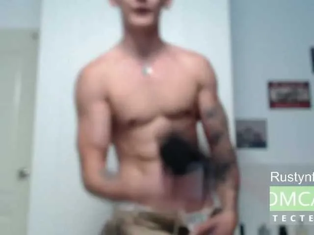 Live sex webcam photo for Rustynf1tZ #275486804