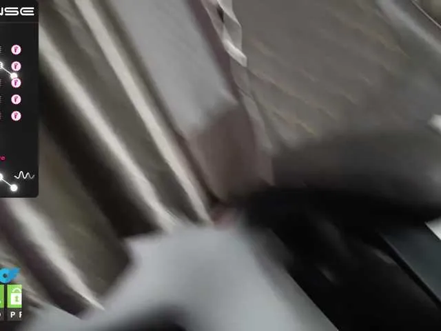 Live sex webcam photo for Rustynf1tZ #275671645