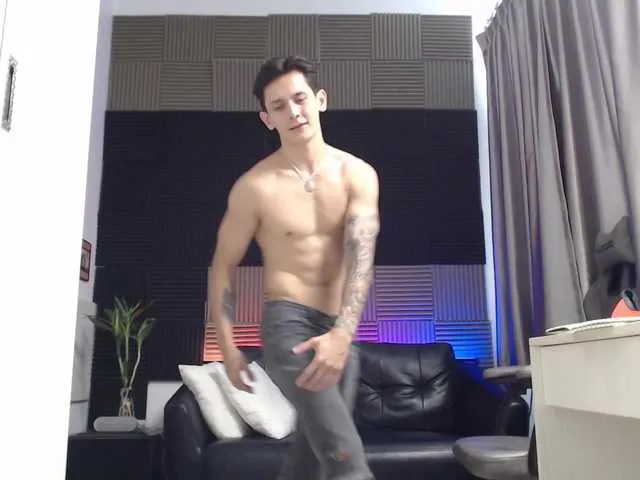 Live sex webcam photo for Rustynf1tZ #276397134