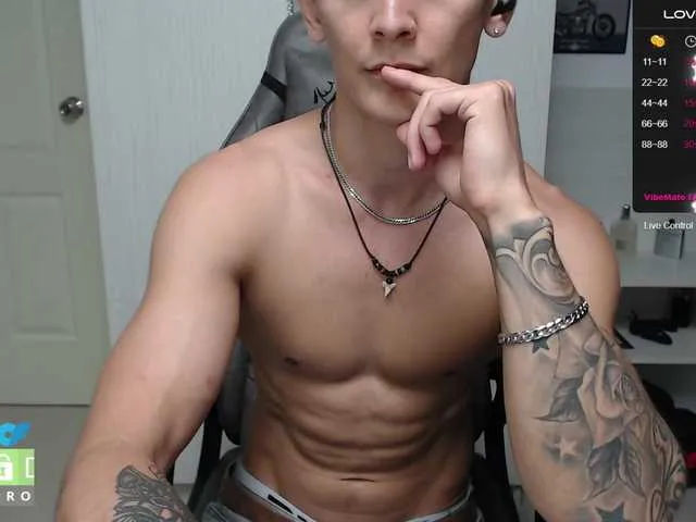 Live sex webcam photo for Rustynf1tZ #276469173