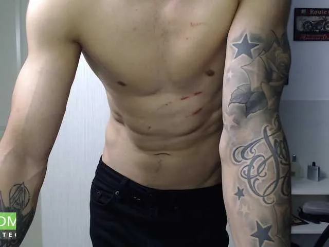 Live sex webcam photo for Rustynf1tZ #276569983