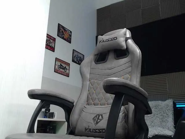 Live sex webcam photo for Rustynf1tZ #277282847