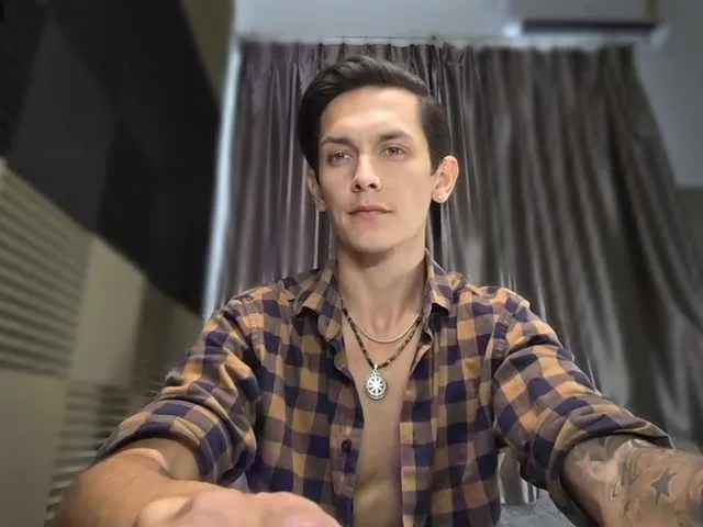 Live sex webcam photo for Rustynf1tZ #277768779