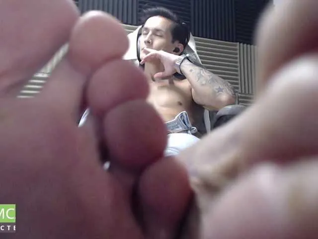 Live sex webcam photo for Rustynf1tZ #277816475