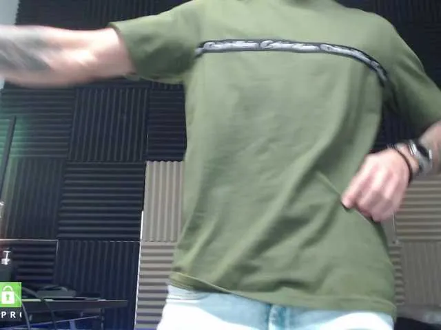 Live sex webcam photo for Rustynf1tZ #277830830