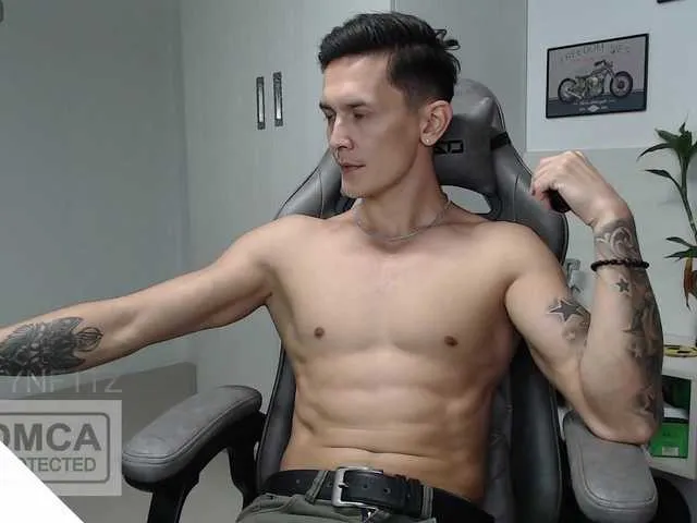 Live sex webcam photo for Rustynf1tZ #286196852