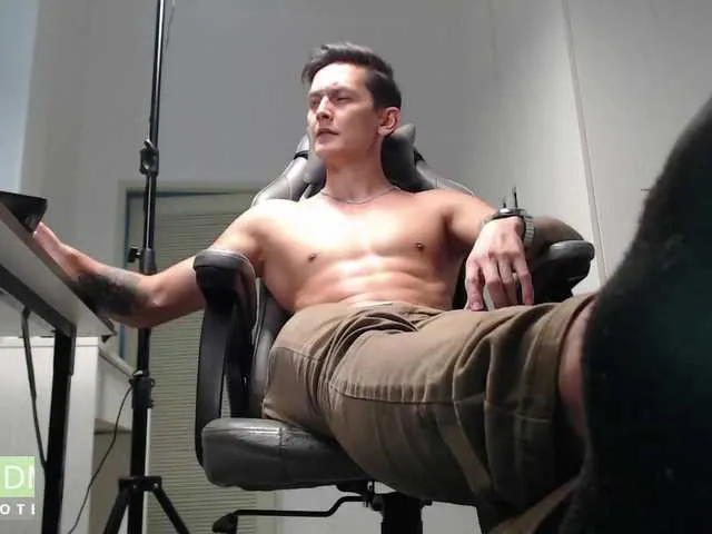 Live sex webcam photo for Rustynf1tZ #289685885