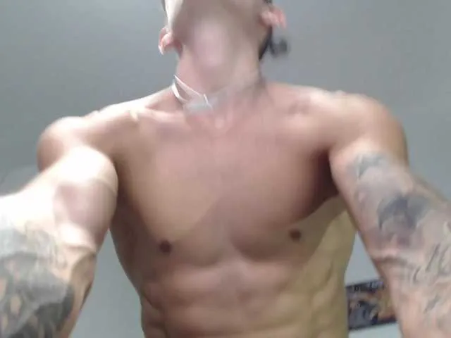 Live sex webcam photo for Rustynf1tZ #290154449