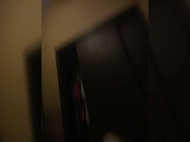 Live sex webcam photo for RxckyRxckstar #276298413