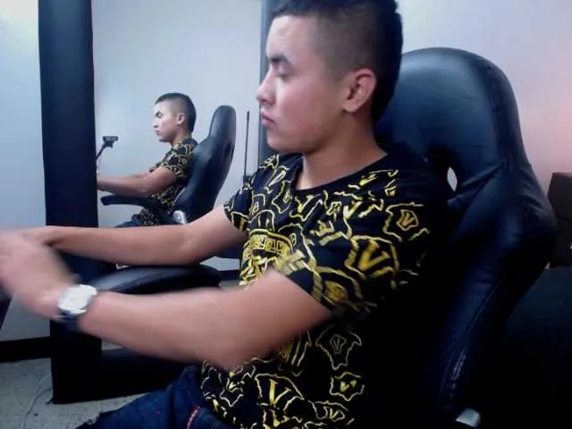 Live sex webcam photo for Ryan-Lee- #277305120