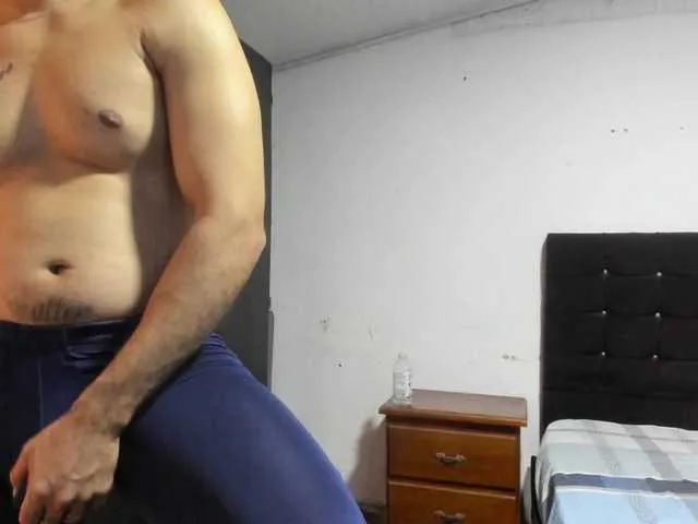 Live sex webcam photo for Ryan-xc #292710111
