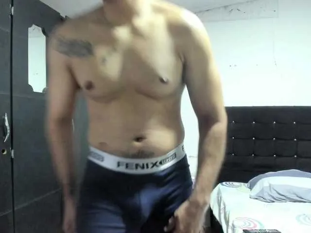 Live sex webcam photo for Ryan-xc #293220296