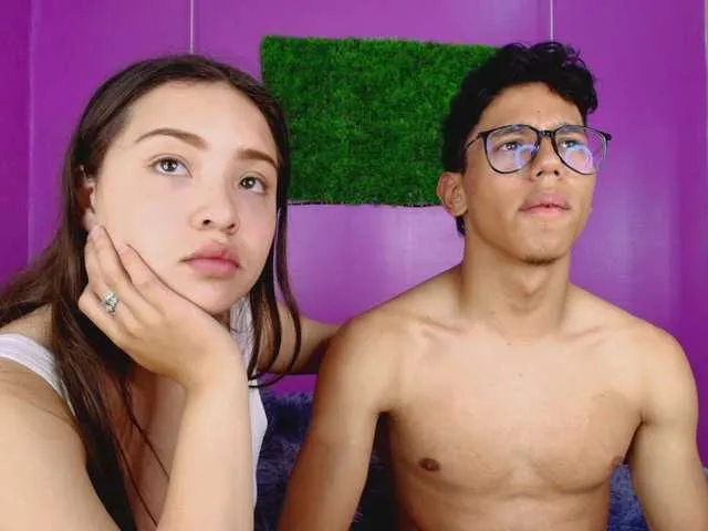 Live sex webcam photo for RyanPricee #291183700