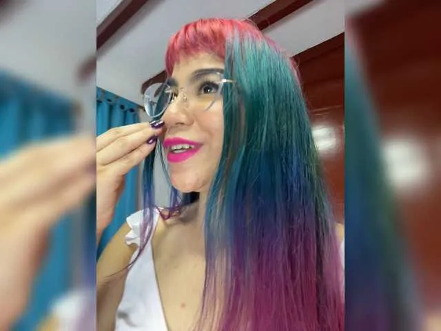 Live sex webcam photo for RyderParker #273645257